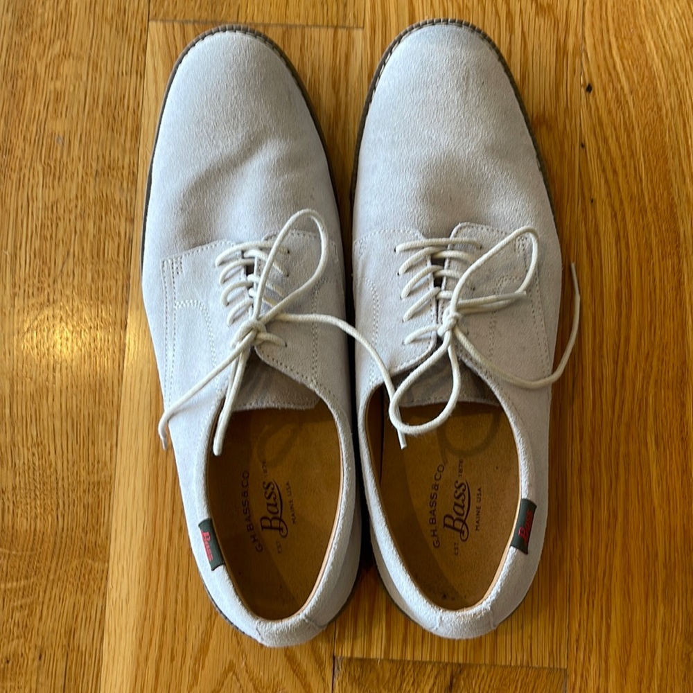 Bass Men’s White Buck shoes